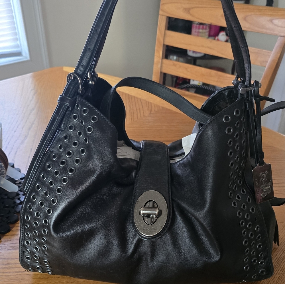 Leather COACH purse